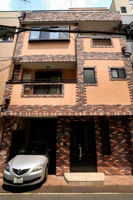 Apartamento 鶴橋駅徒歩2分 トイレ浴室複数あり3階建て一軒家車庫付き Osaka Exterior foto